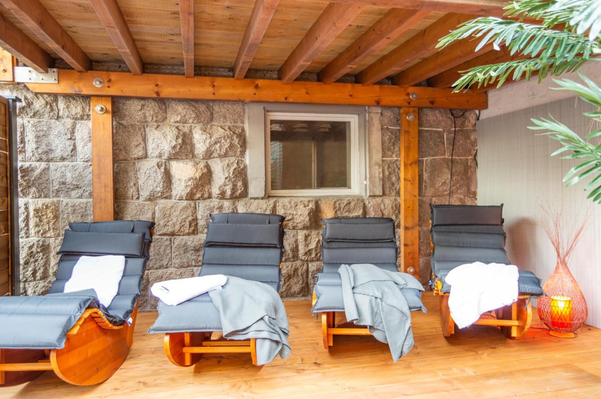 Design Trifft Harmonie Nahe Triberger Wasserfaelle Triberg im Schwarzwald Esterno foto